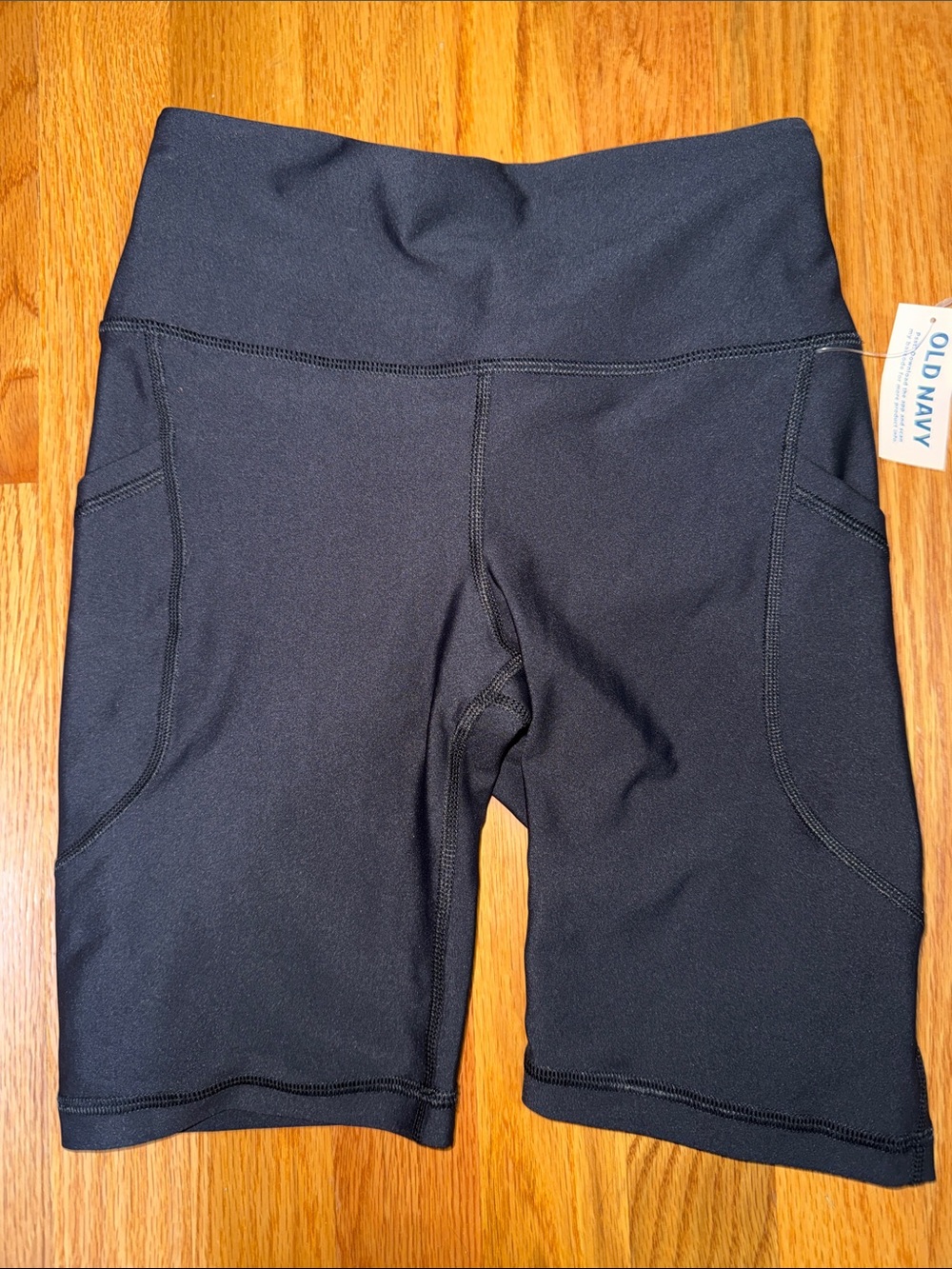 Old Navy Black High-Rise Bike Shorts with Side Pockets